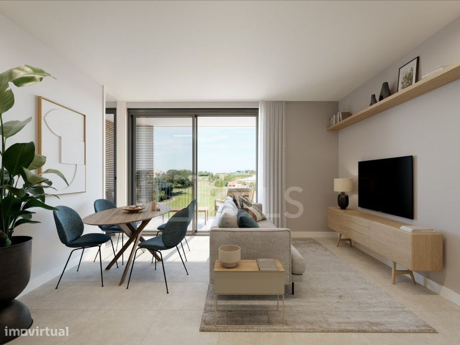 Apartamento T2 com varanda em novo empreendimento no Belas Clube de...