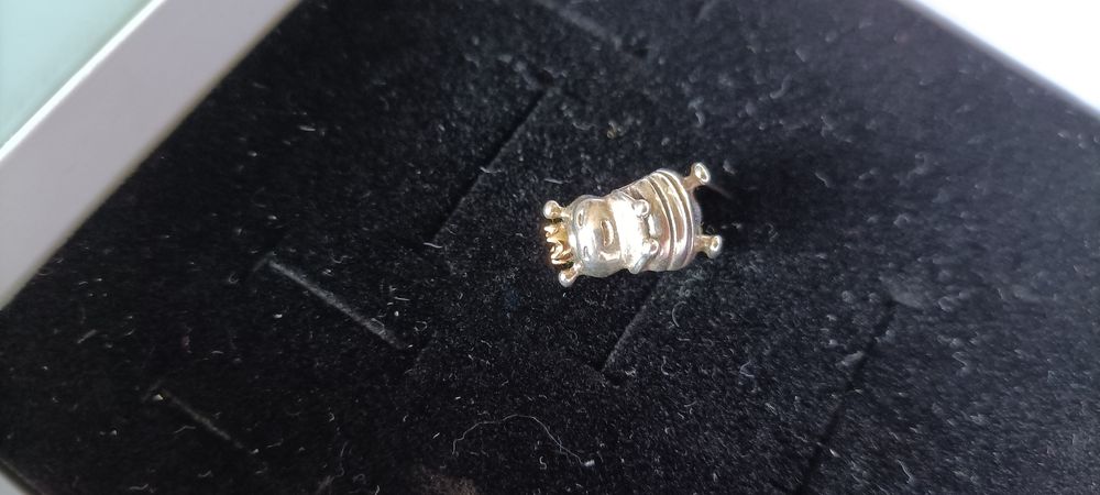 Pandora charsm tt pszczoła