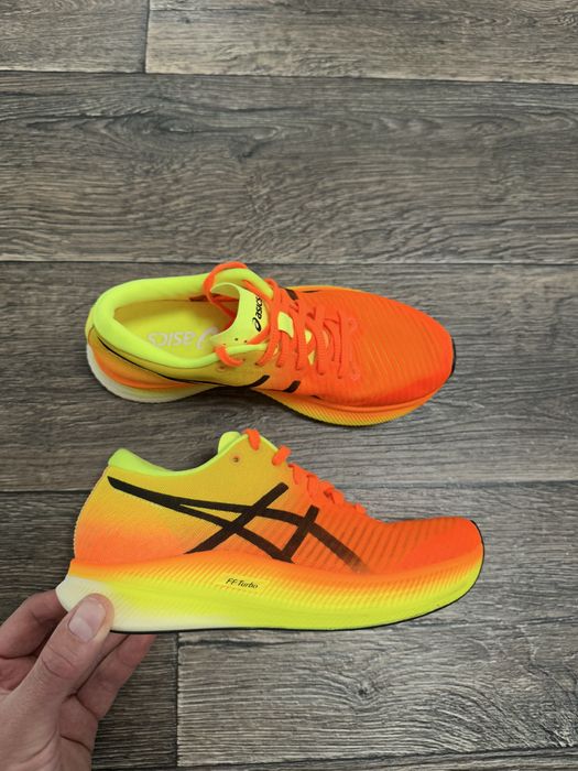 Кросівки ASICS Metaspeed Sky Shocking Orange/Black