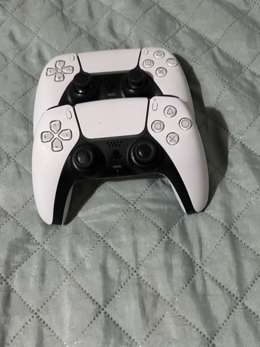 PS5 + 2 comandos + GTA5