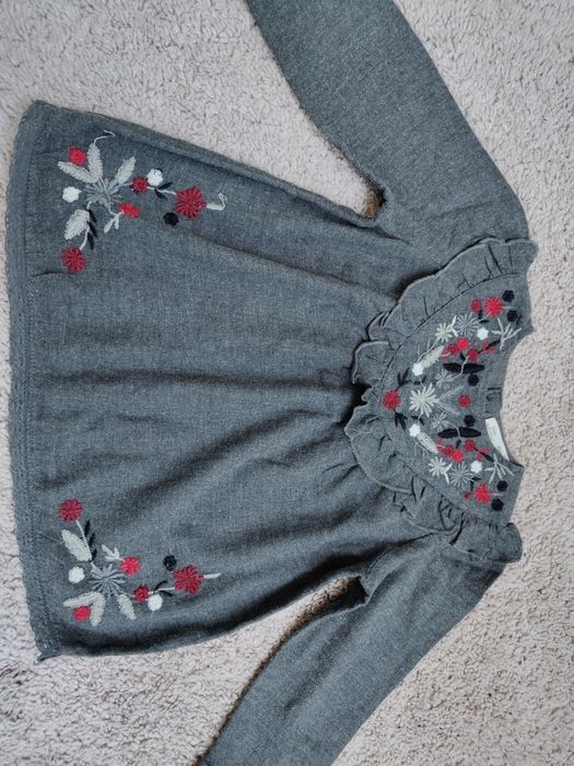 Bluzka z haftem Zara rozm. 92 idealny stan