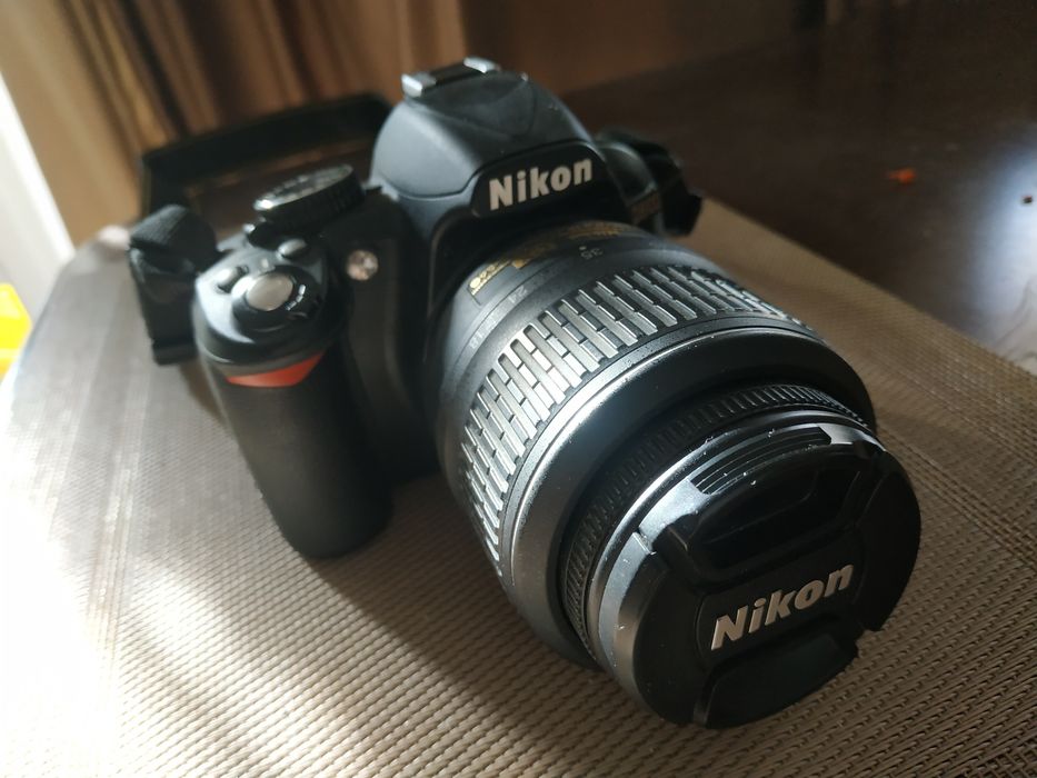 Nikon D3100 kit 18-55