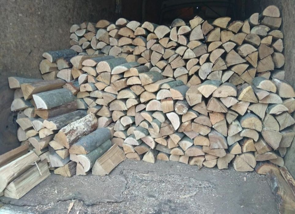 Дуб рубані здоставкою