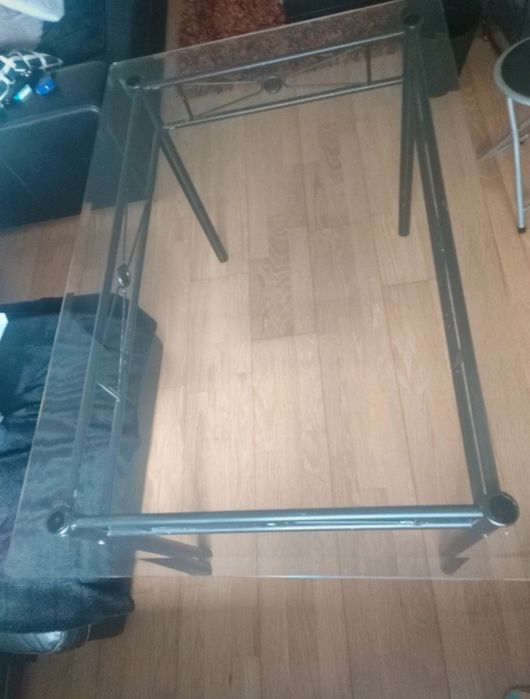 Glass-Top Table64740039301889123