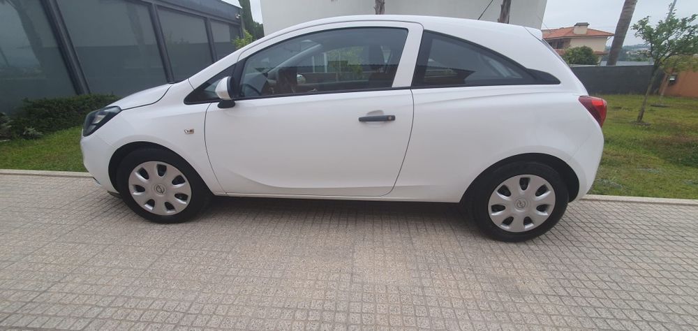 Opel corsa E carrinha comercial 2 lugares  carro económico
