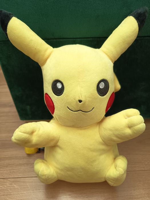 Plecak przytulanka maskotka Pokemon Pikachu