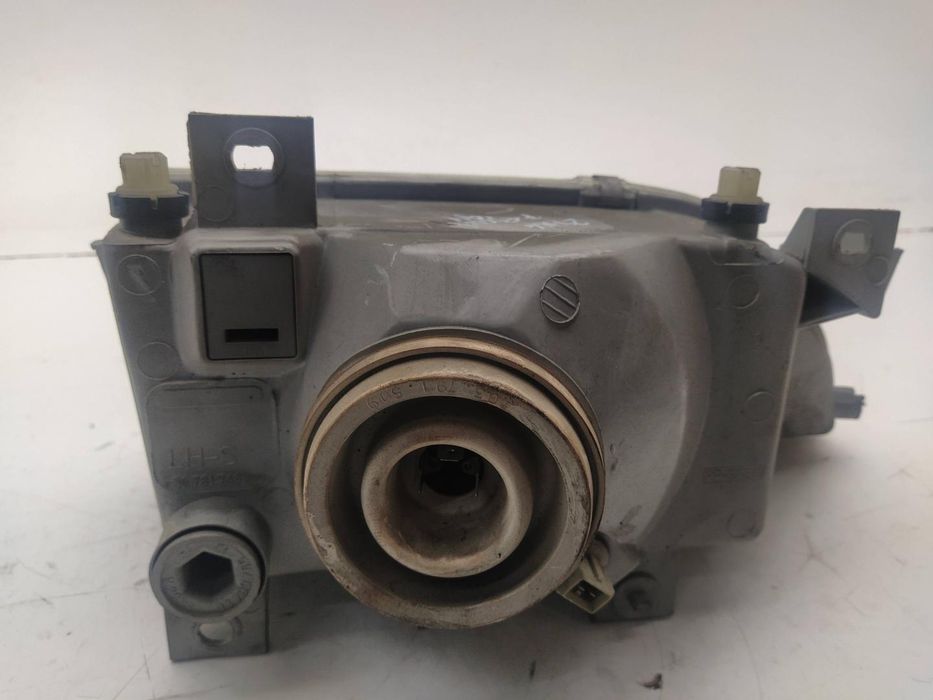 farol esquerdo ford escort
