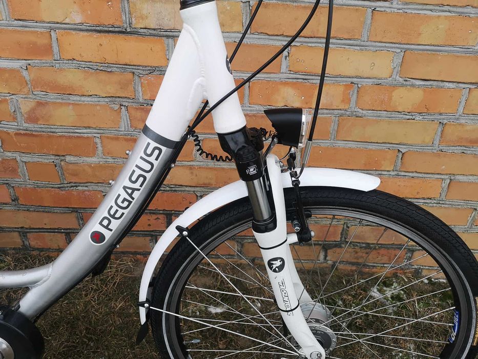 Rower damski niemiecki PEGASUS NEXUS