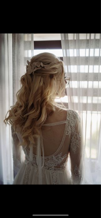 Suknia ślubna (w stylu boho)