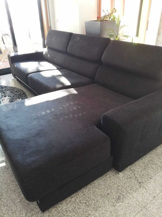 Sofá com chaise longue + oferta candeeiro de pé