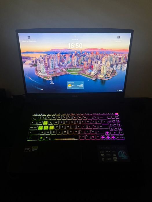 PC MSI KATANA A17+ base de refrigeração
