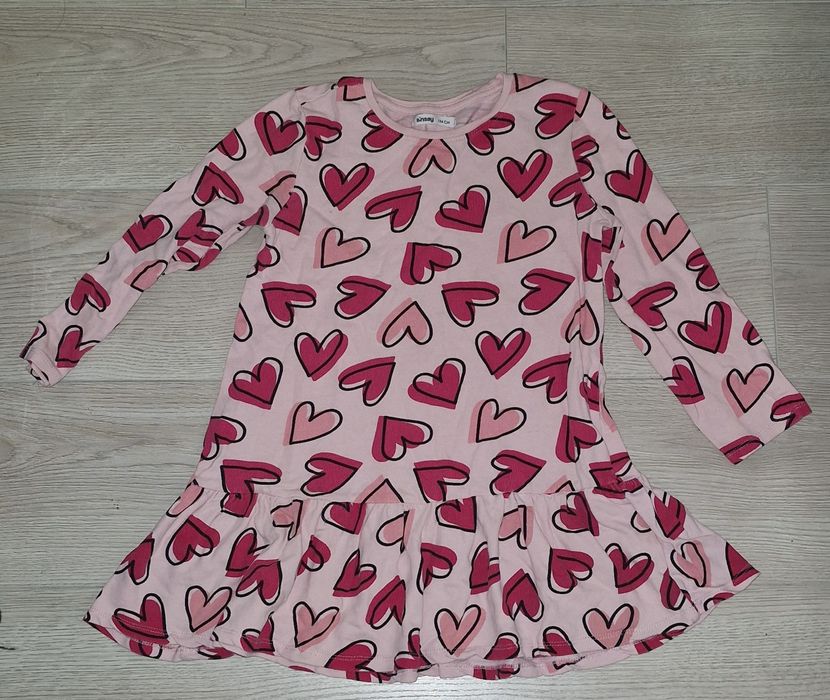 Сукня на ріст 134