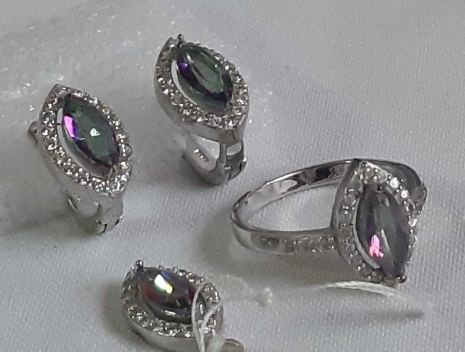 Серебряный комплект с Мистик топазом