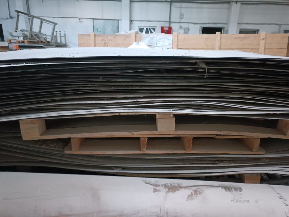 Металопрокат труба профільна квадратна квадрат уголок листи