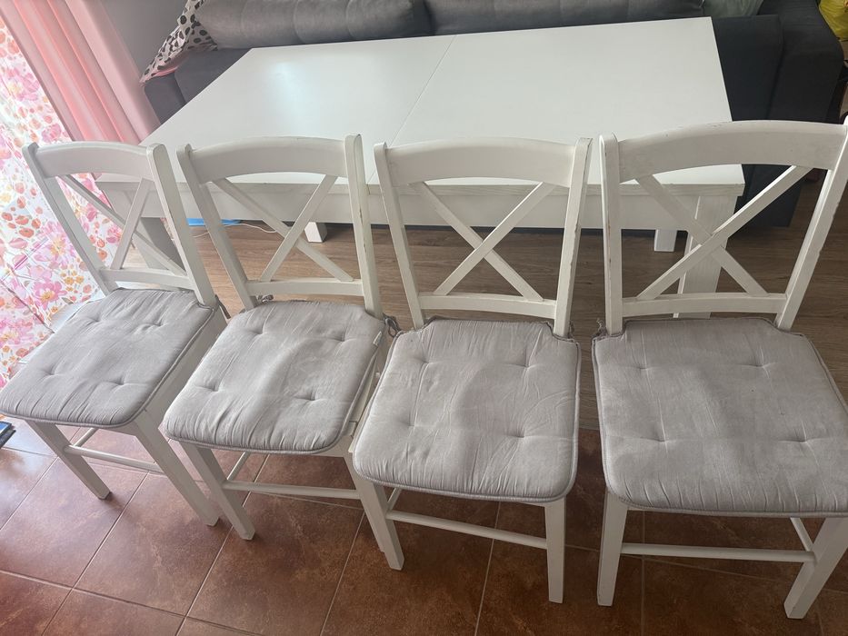 Stół z  krzeslami  IKEA