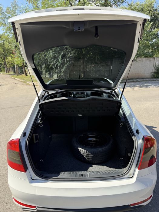 Skoda Octavia A5 газ/бензин