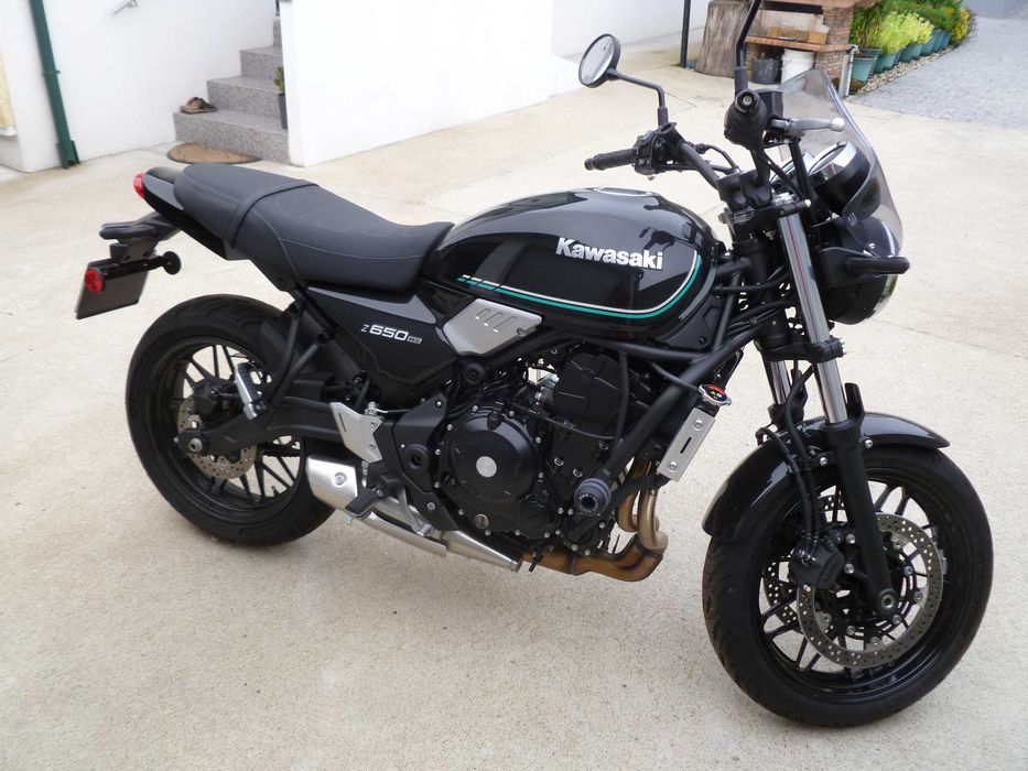 Kawasaki z650 RS 2023