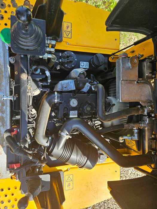 Wozidło obrotowe JCB  3t 2023  450 mth