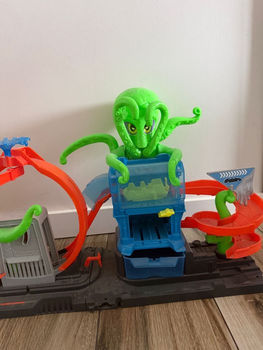 Tor wodny HOT wheels - OśMIORNICA