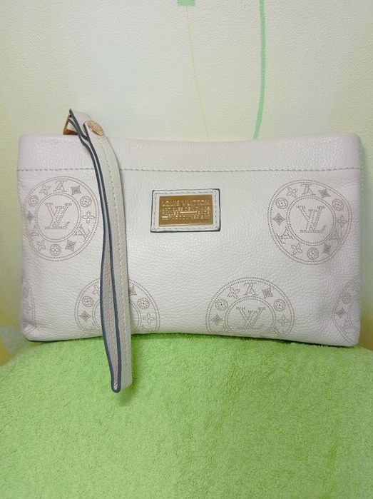Клатч сумочка Louis Vuitton  нат. кожа