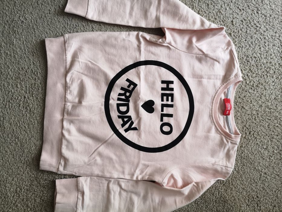 Bluza bawełniana z długim rękawem w r. 140.jak nowa.