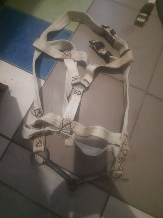 Упряж для коня крім посторонок