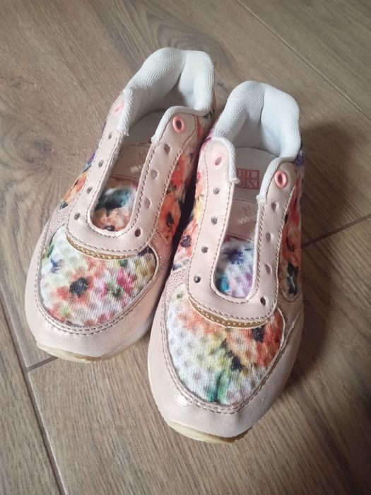 Buty adidaski dziewczęce 29