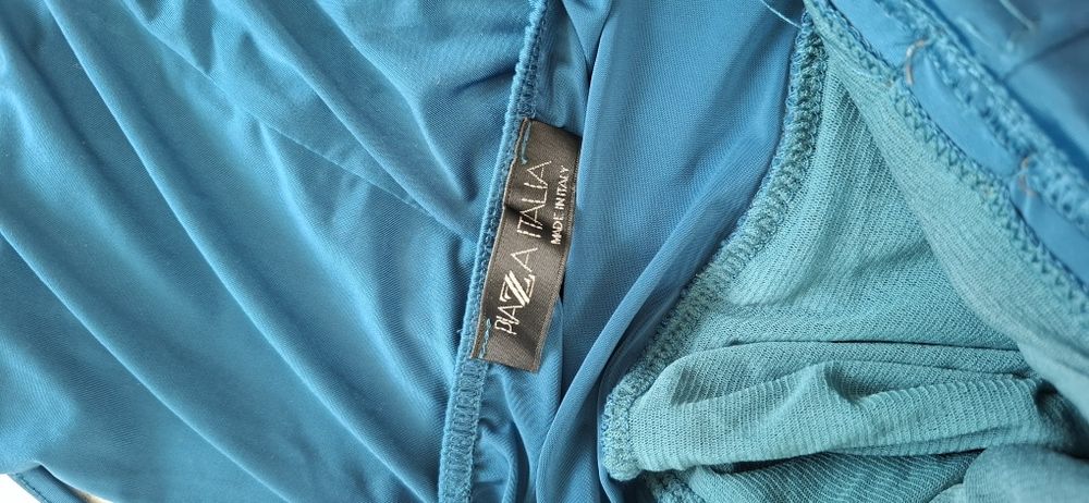 Плаття красивого кольору