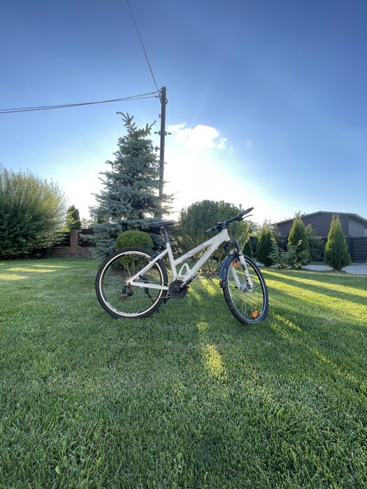 Продам велесопед на 26 колесах зборка Shimano
