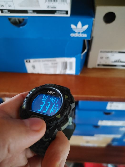 протиударний годинник Timex expedition UFC Core Shock Camo