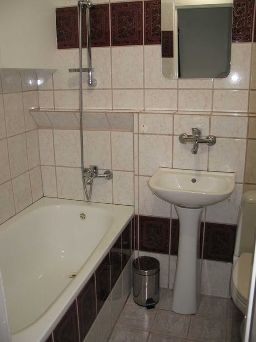 Wynajmę mieszkanie 2 pokoje, balkon  + kuchnia