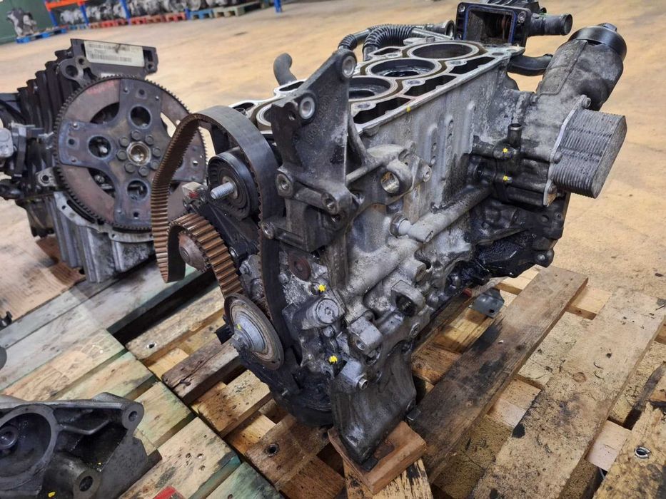 Bloco de motor usado G8DB FORD FOCUS 1.6 TDCI 110CV PSA CITROEN PEUGEOT VOLVO MAZDA 90CV