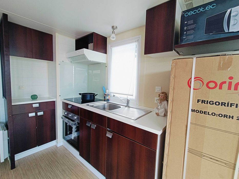 Mobil Home V2 com Alpendre em Madeira -   entrega incluído! EQUIPADA