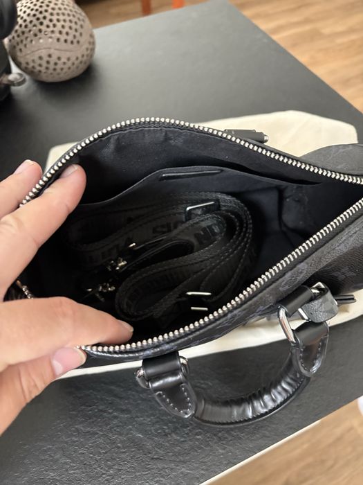 Louis Vuitton Speedy 25