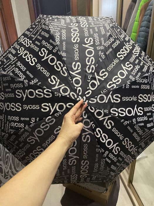 Зонт, парасолька.