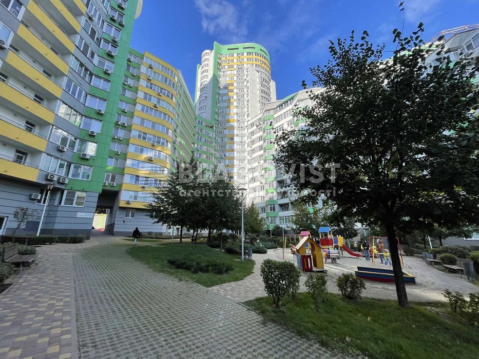 Продаж 3к Вишгородська 45 ЖК Паркове місто