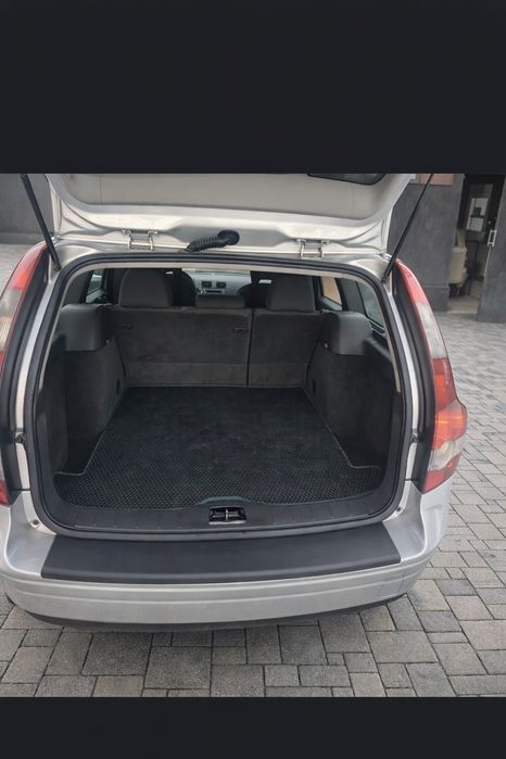 Volvo V50 2.0, механіка, доглянутий стан