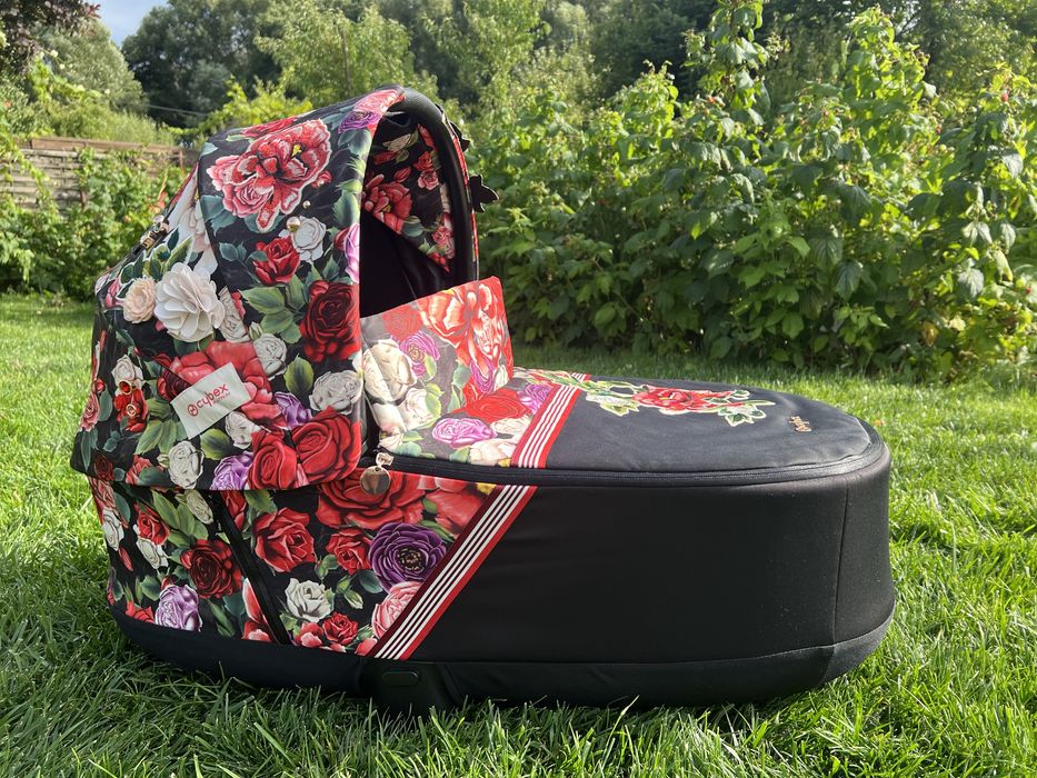 Gondola Cybex Priam 2.0 spring blossom dark