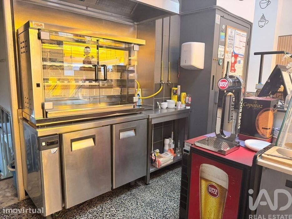 Café / snack-bar em Quarteira de 145,00 m2