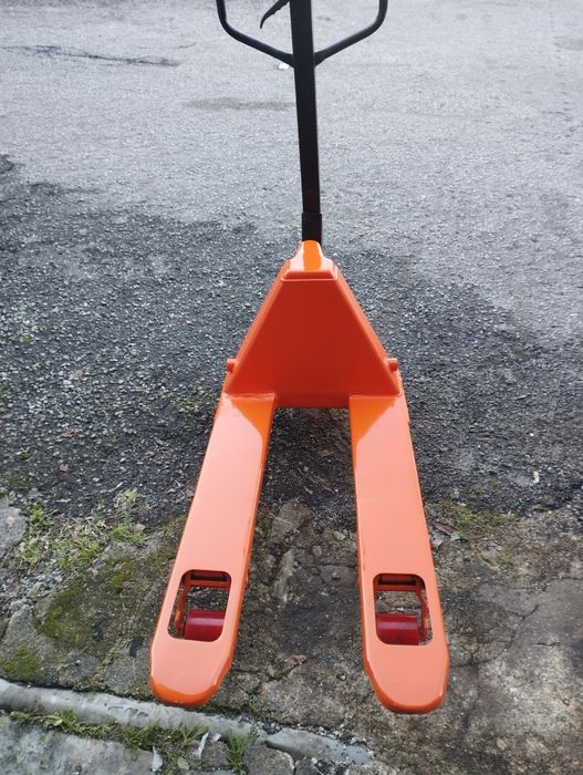 Porta paletes manuais