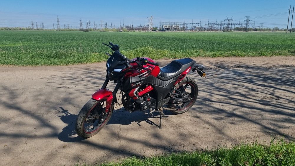 Обменяю spark SP250r-33