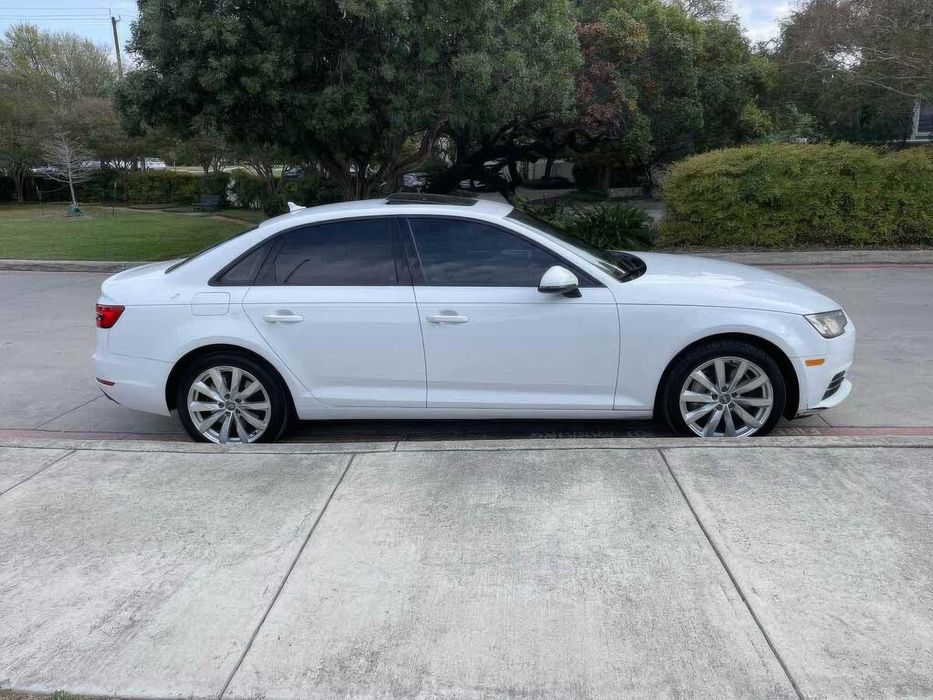 Audi A4 Premium      2017