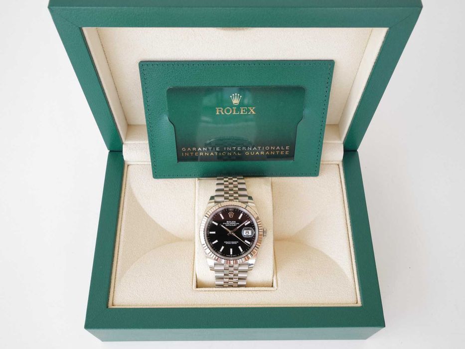 Rolex Datejust 41mm Black Dial Jubilee (2026) NEW