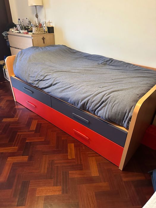 Cama Criança, madeira maciça