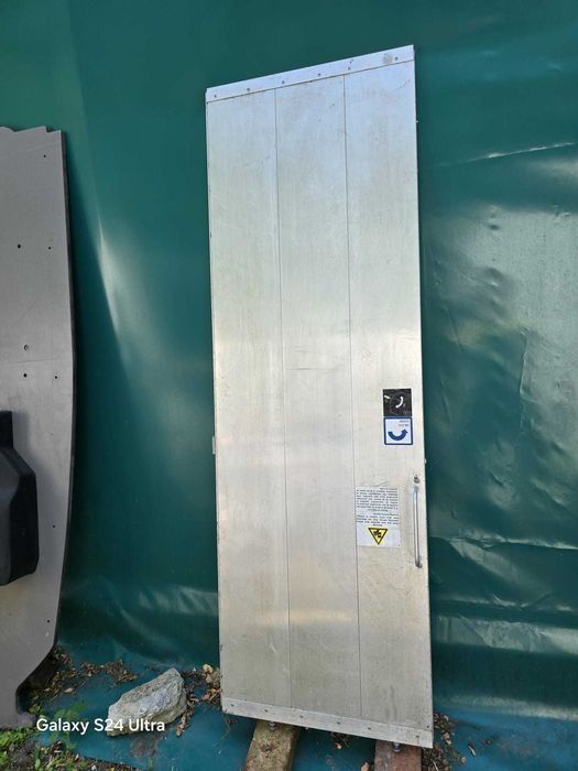 Sprinter W906 Zabudowa ŚCIANY GRODZIOWEJ