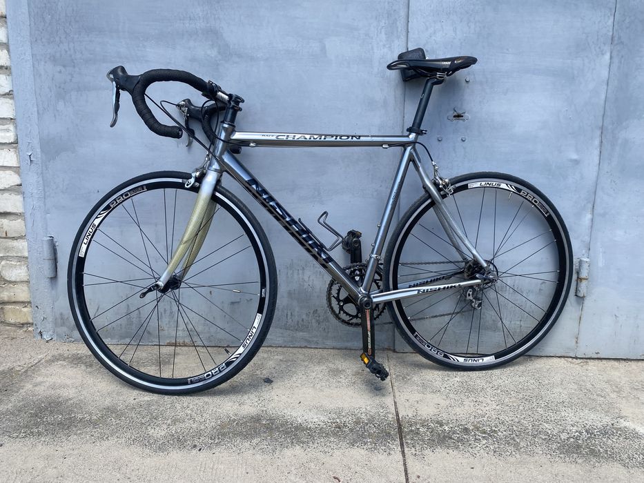 Шосейний велосипед Nishiki champion