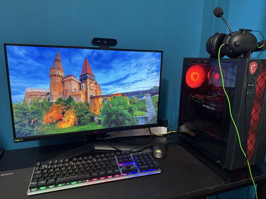 Pc gamer em otimo estado de uso com monitor lg nvidiq g-sync