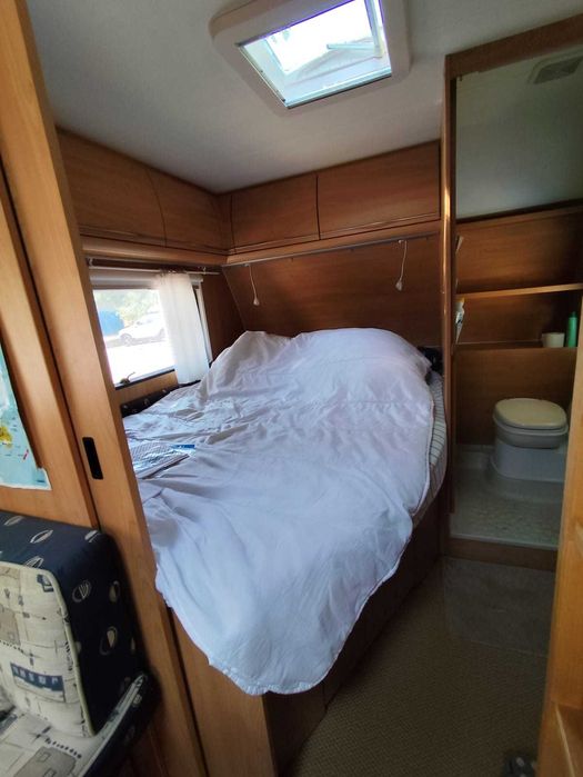 Bürstner 720 TK Ventana Trailer Caravan – 3 Bedrooms