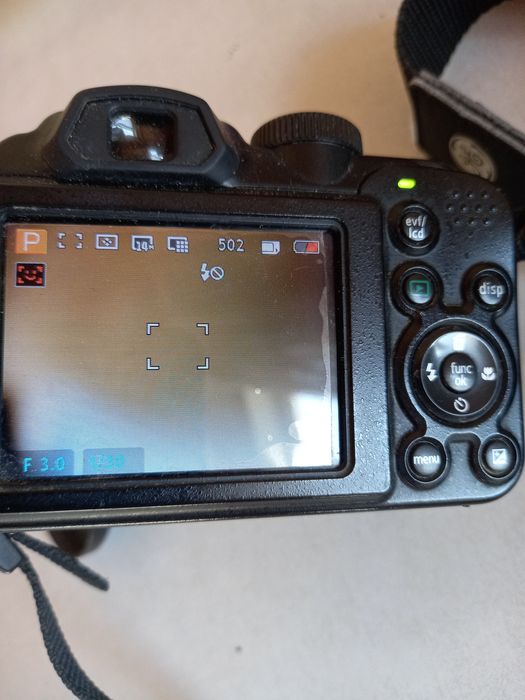 Цифровий фотоапарат GE X5