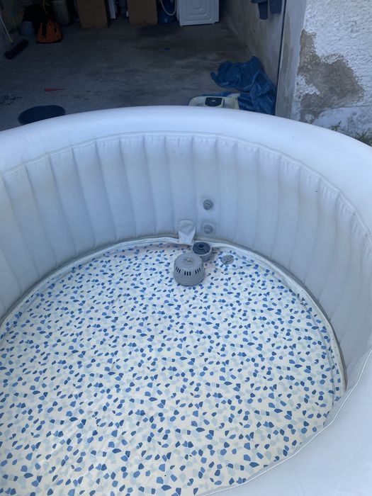 Jacuzzi Lay Z Spa Miami